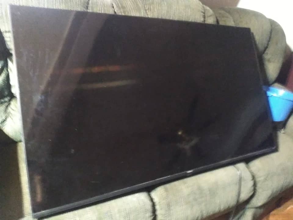 Hisense R6E3 TVs