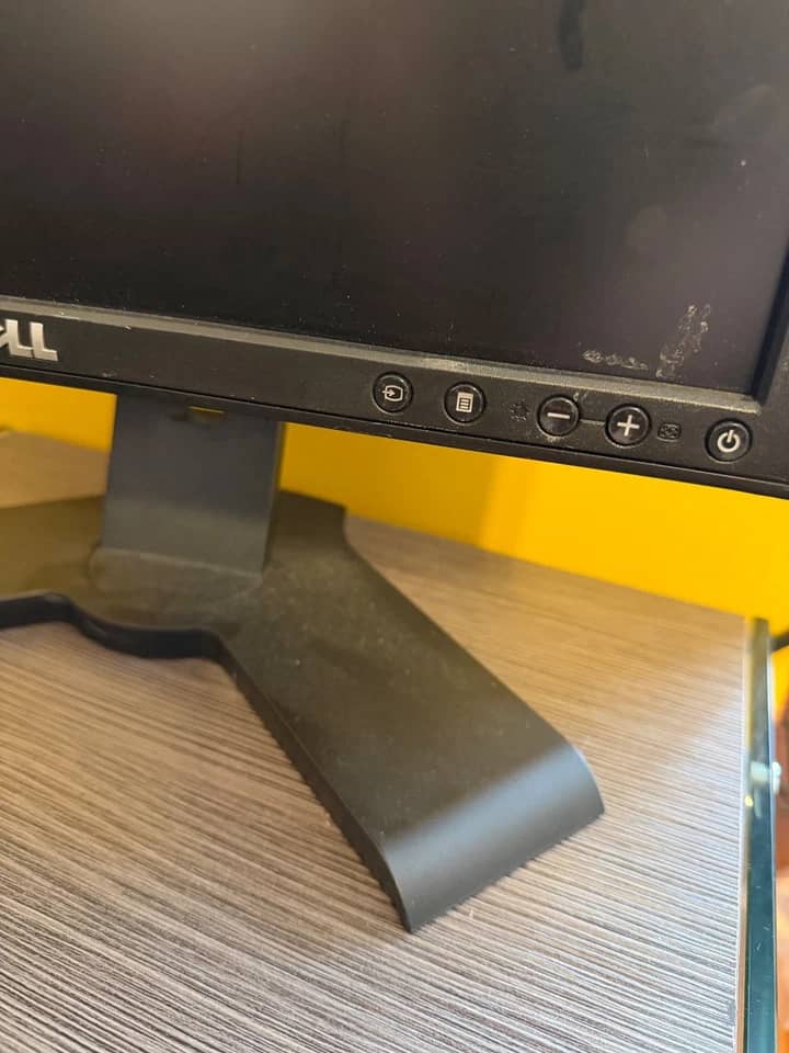 Dell 1708FP Monitors