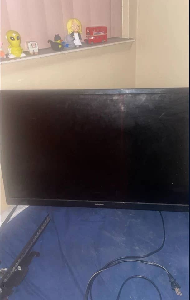 Roku 32A4G TVs