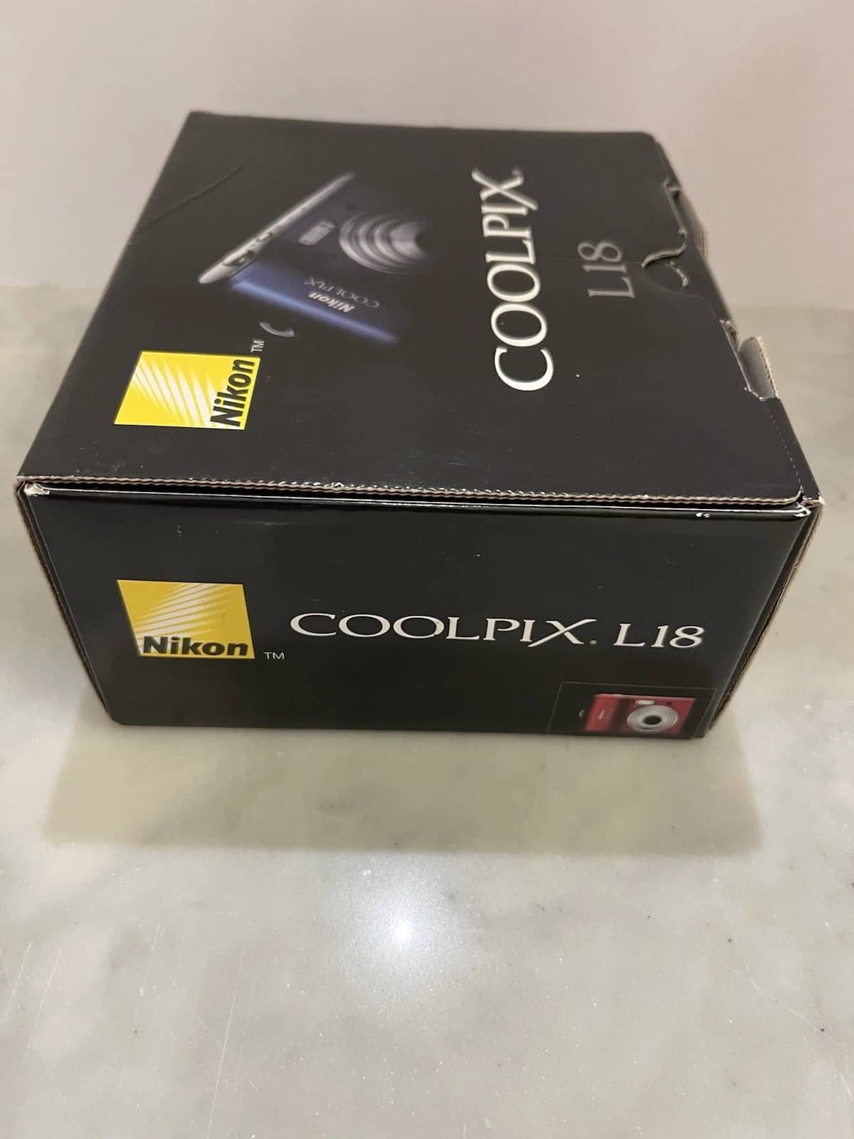Nikon COOLPIX L18 Digital Cameras Silver New Body Only