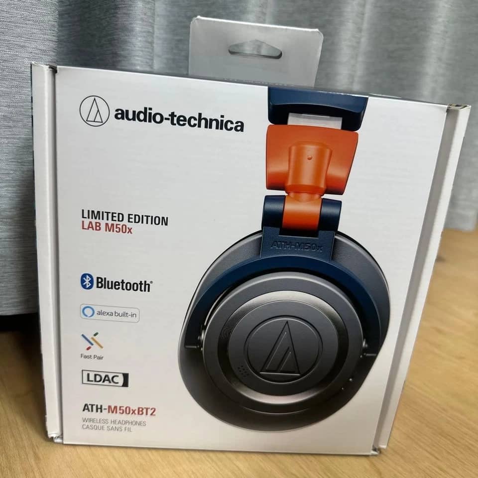 Audio-Technica Audio-Technica ATH-M50XBT2 Headphones & Earbuds 