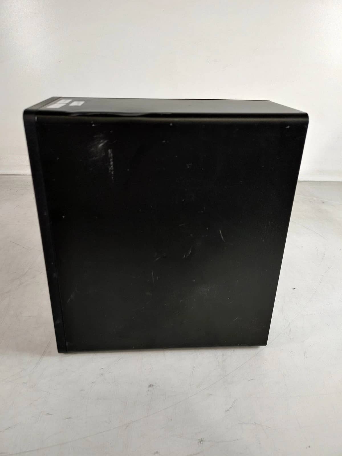 HP M01-F1014 Computers New