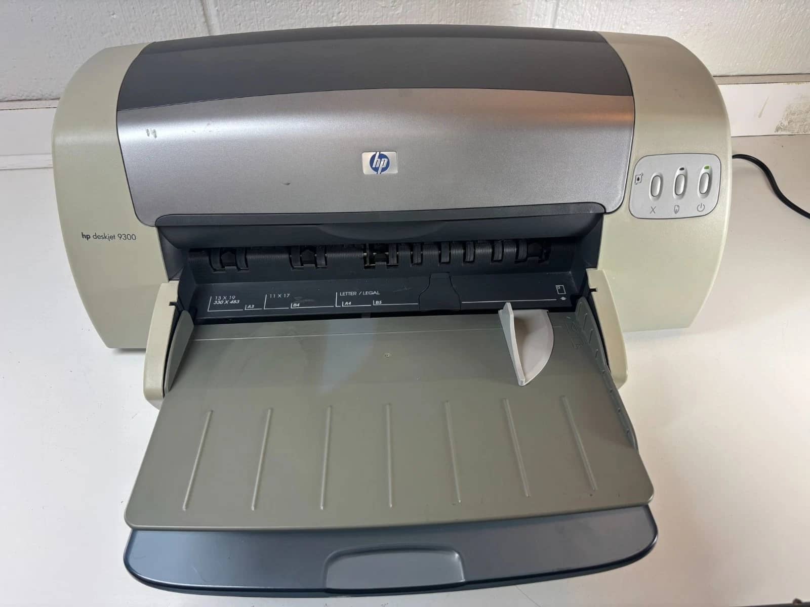 HP Deskjet 9300 Printers For parts or not working