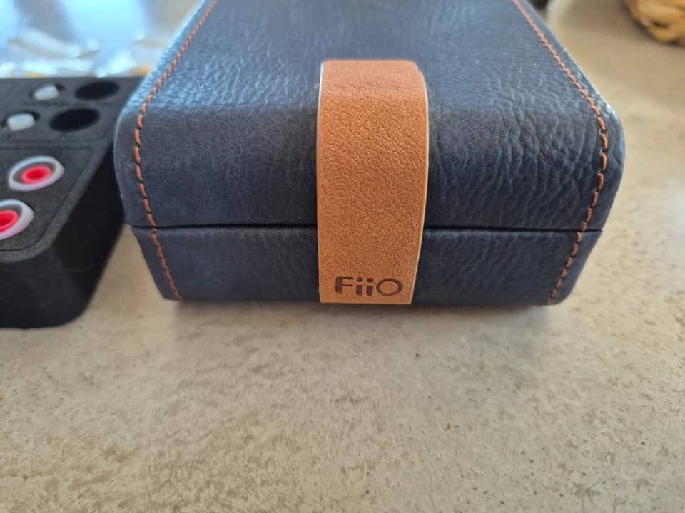 FiiO FD5 Headphones & Earbuds Silver New