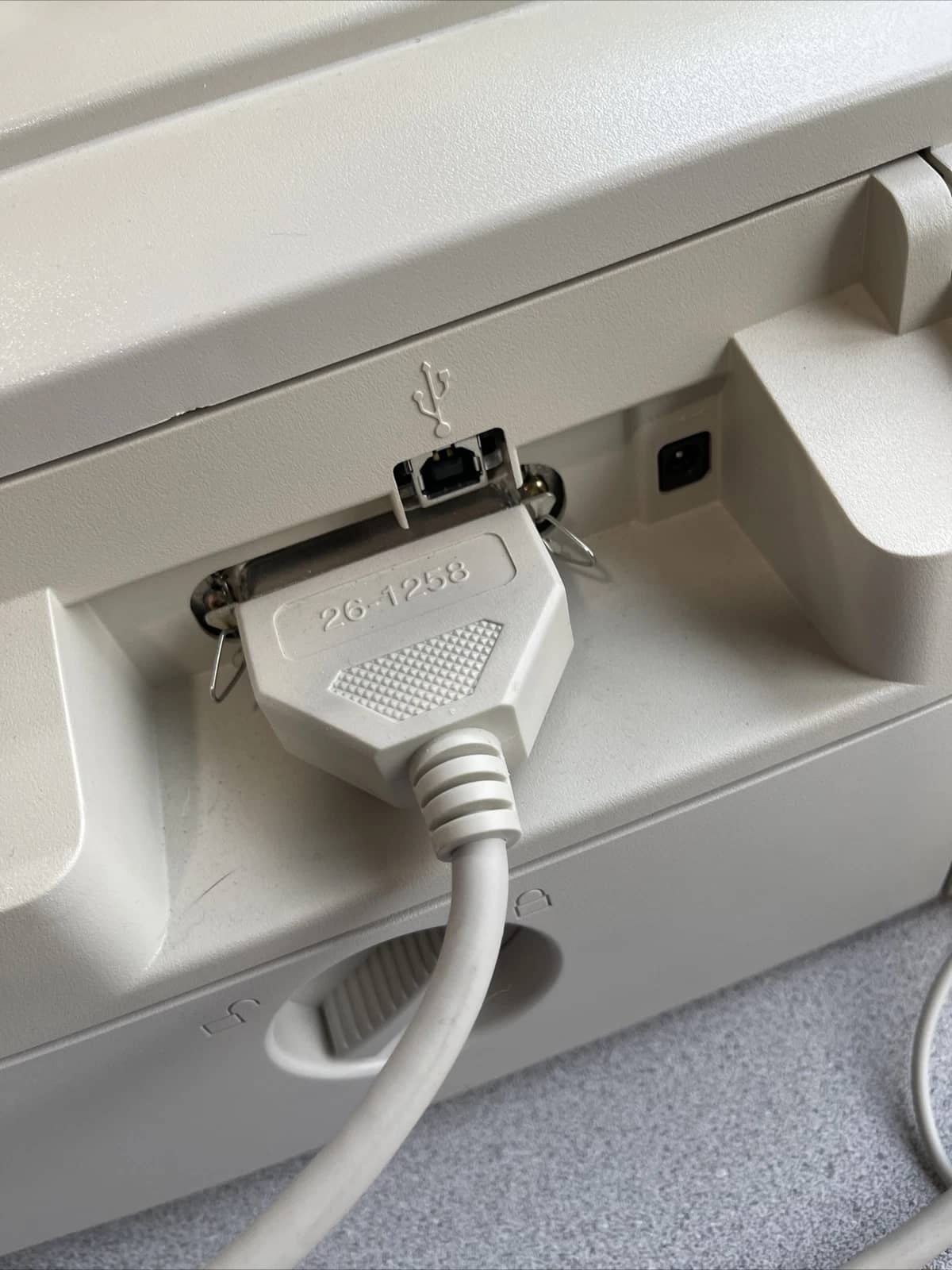 HP 842C Printers For parts or not working