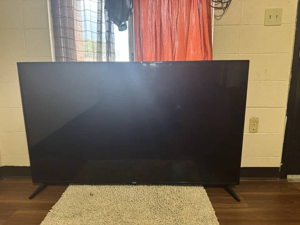 RCA A5100F TVs
