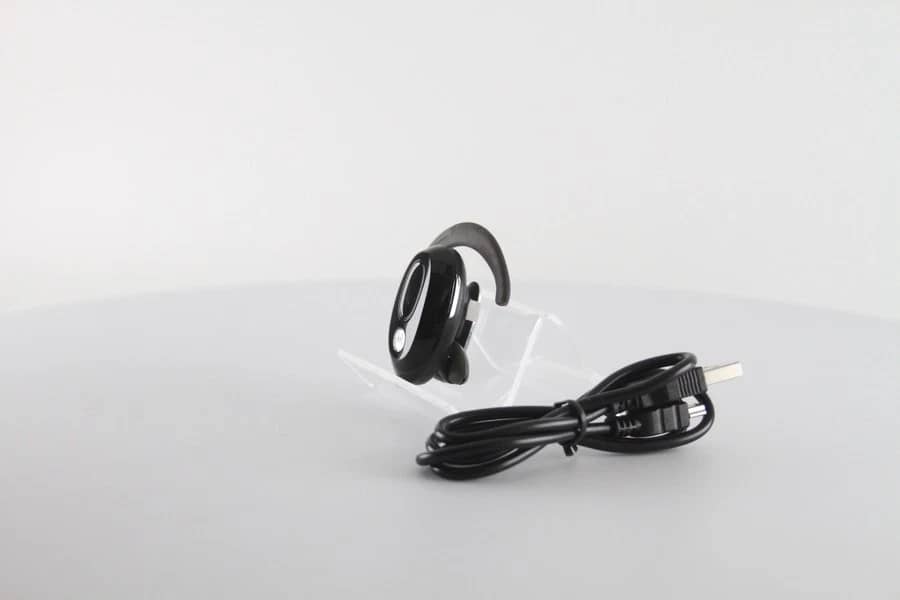 Motorola H720 Headphones & Earbuds Black New