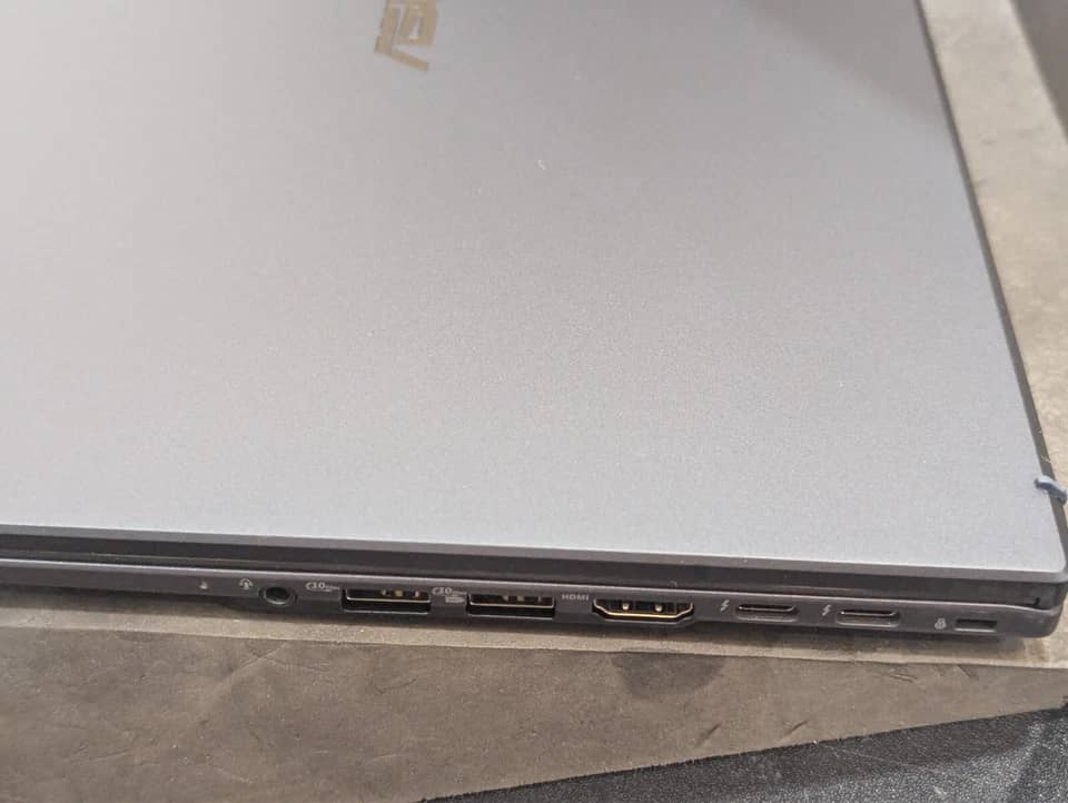 ASUS ExpertBook B5404CMA Computers