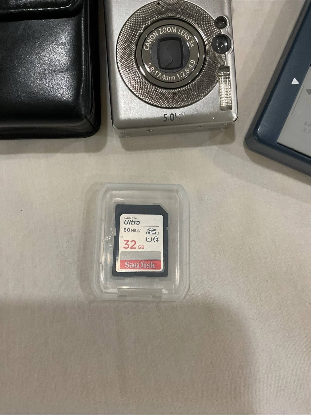 Canon PowerShot SD400 Digital Cameras Silver New Body Only