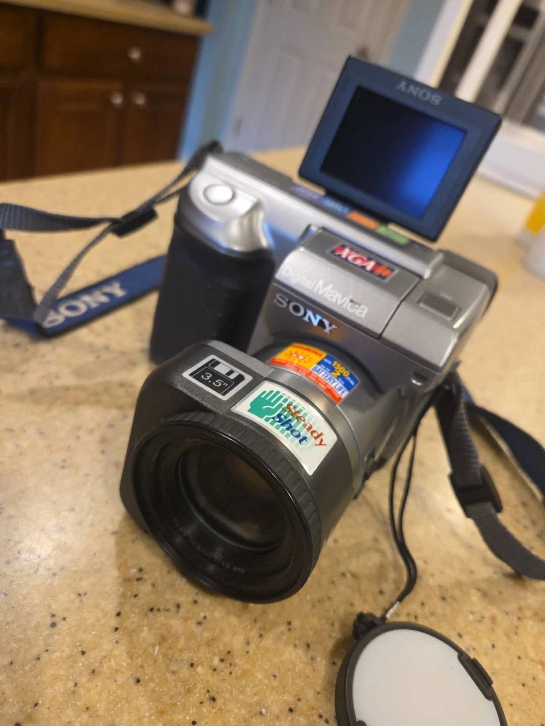 Sony Mavica MVC-FD91 Digital Cameras Black New Body Only