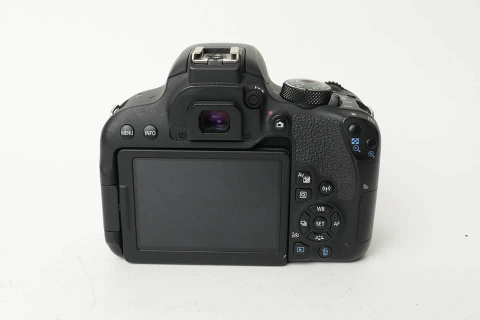 Canon EOS Rebel T7i Digital Cameras
