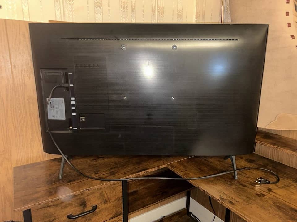 Samsung TU690T TVs