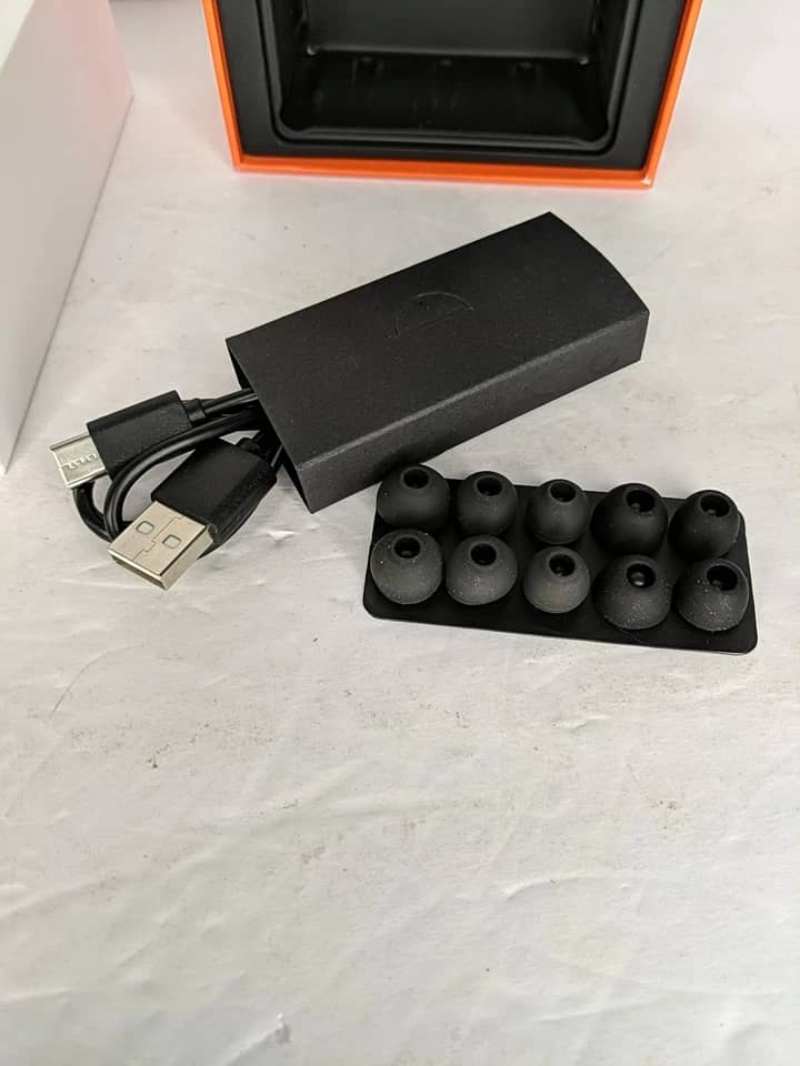 Tribit Flybuds C1 Headphones & Earbuds Black New