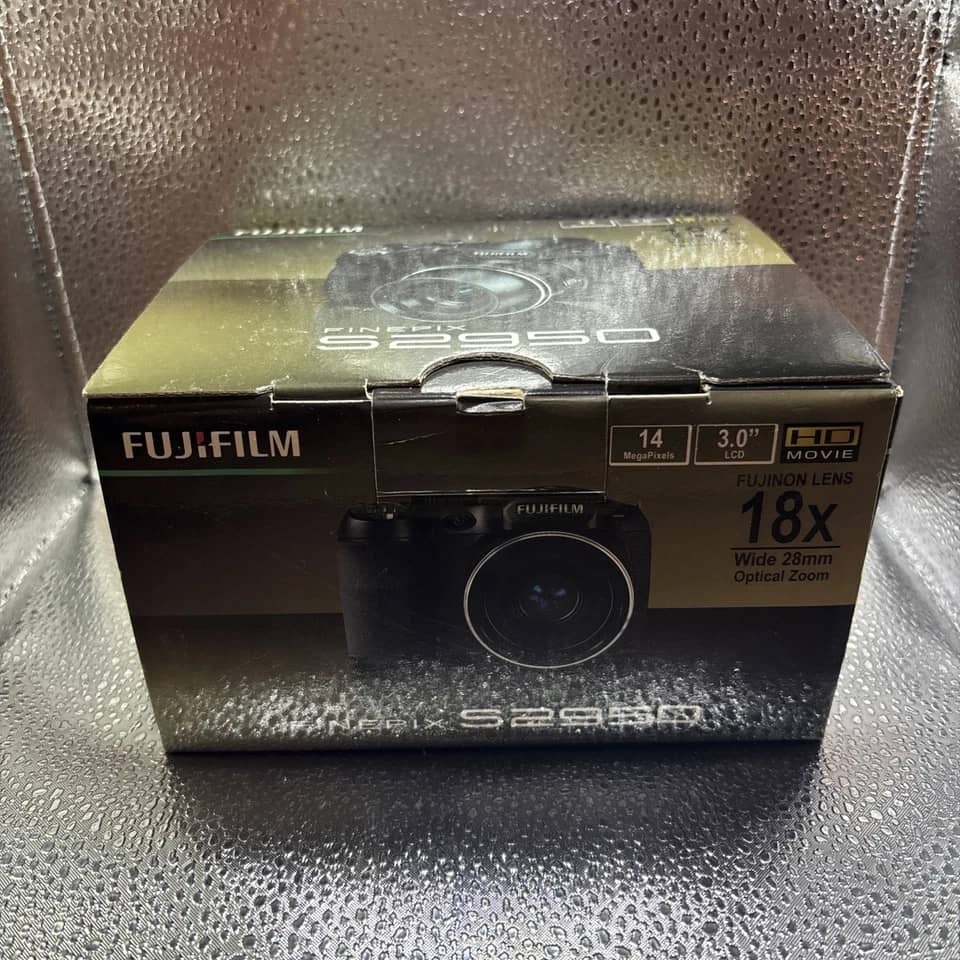 Fujifilm FinePix S2950 Digital Cameras Black New Body Only