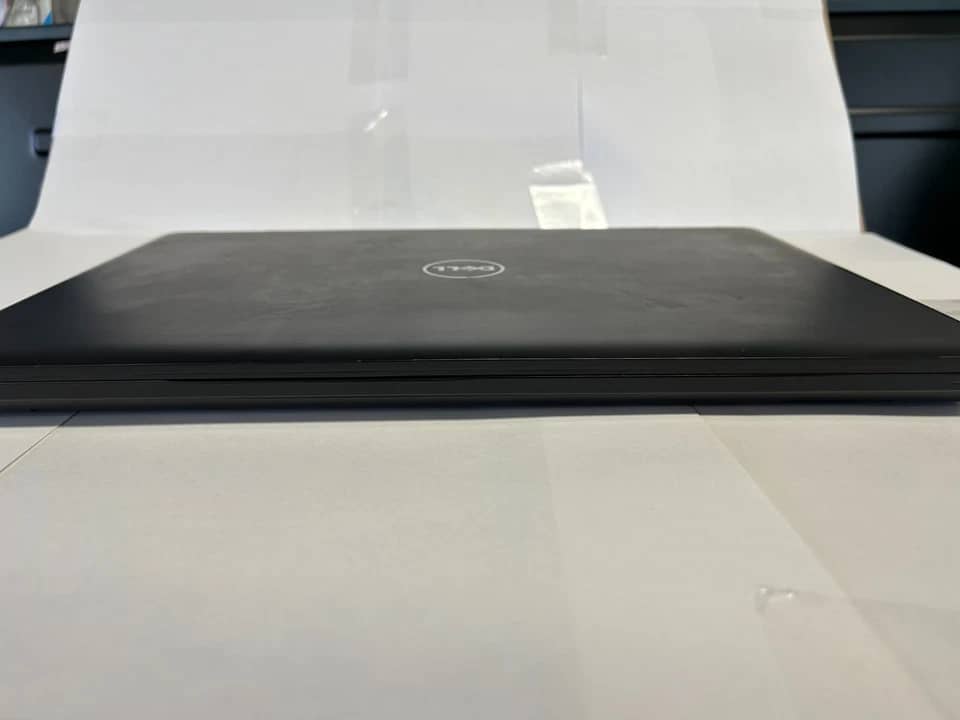 Dell Latitude 5570 Computers