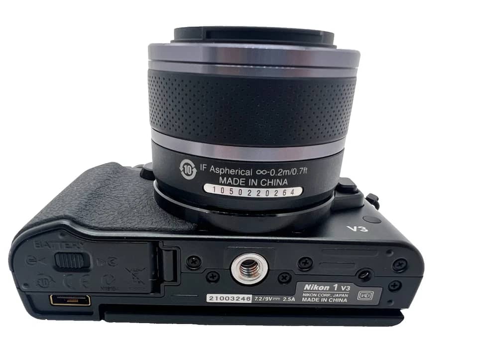 Nikon 1 V3 Digital Cameras Black Used - Good Body Only