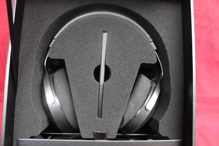 Focal ELEAR Headphones & Earbuds Black New