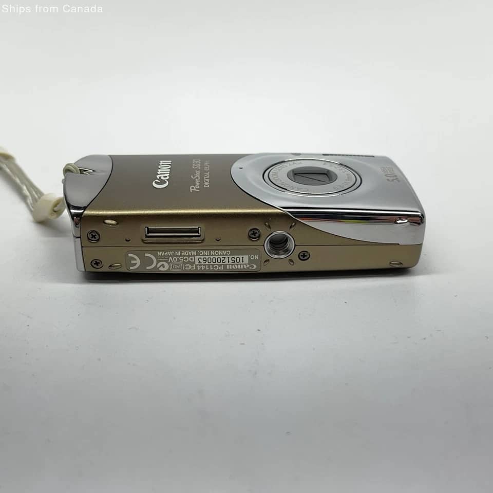 Canon PowerShot SD30 Digital Cameras Red Used - Like New Body Only
