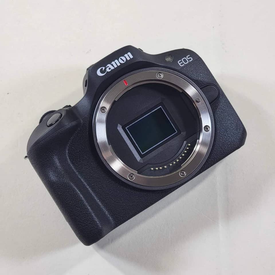 Canon EOS R100 Digital Cameras