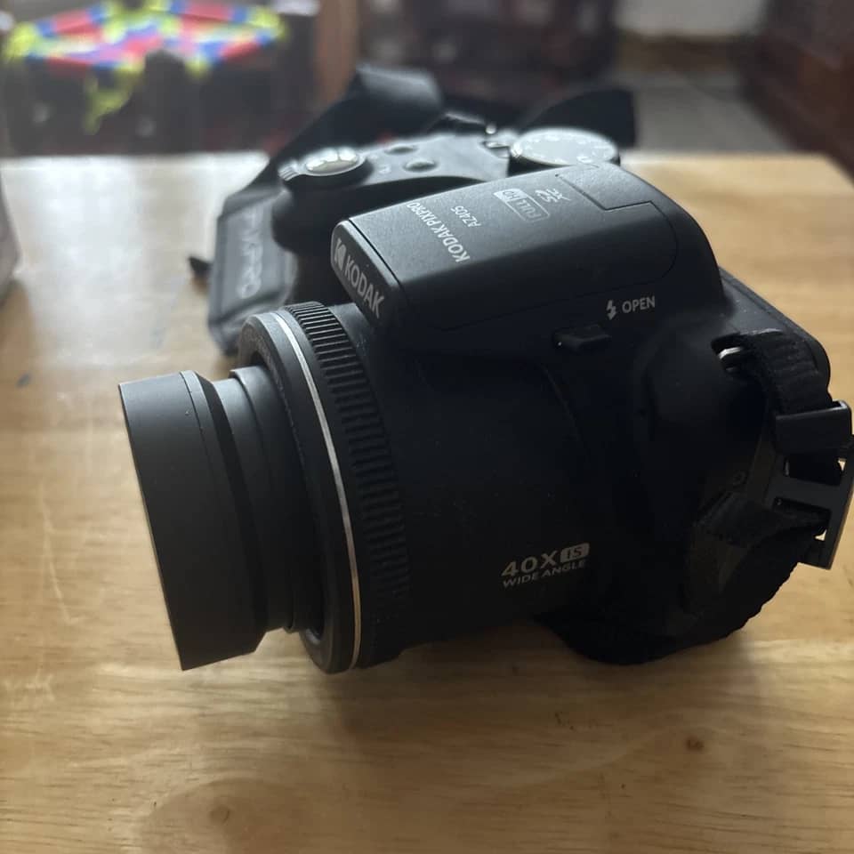 Kodak AZ405 Digital Cameras
