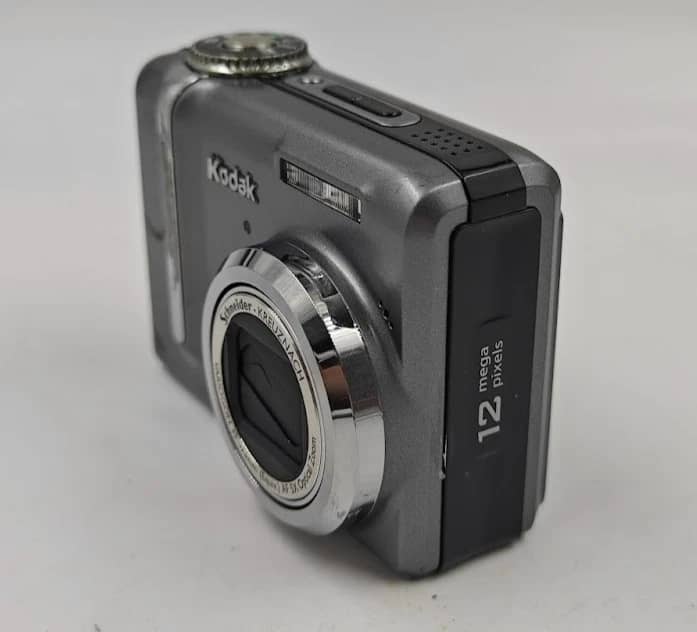 Kodak EasyShare Z1275 Digital Cameras Gray New Body Only