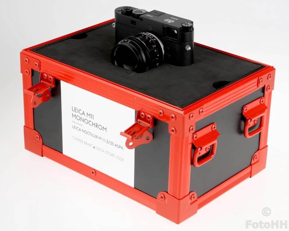 Leica M11 Monochrom Digital Cameras