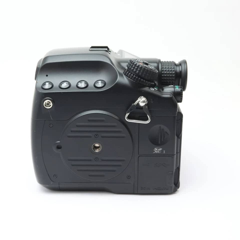 Pentax 645Z Digital Cameras Black Refurbished - Acceptable