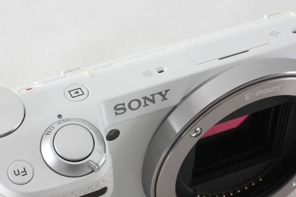 Sony NEX-5TL Digital Cameras White New 16-50mm Kit