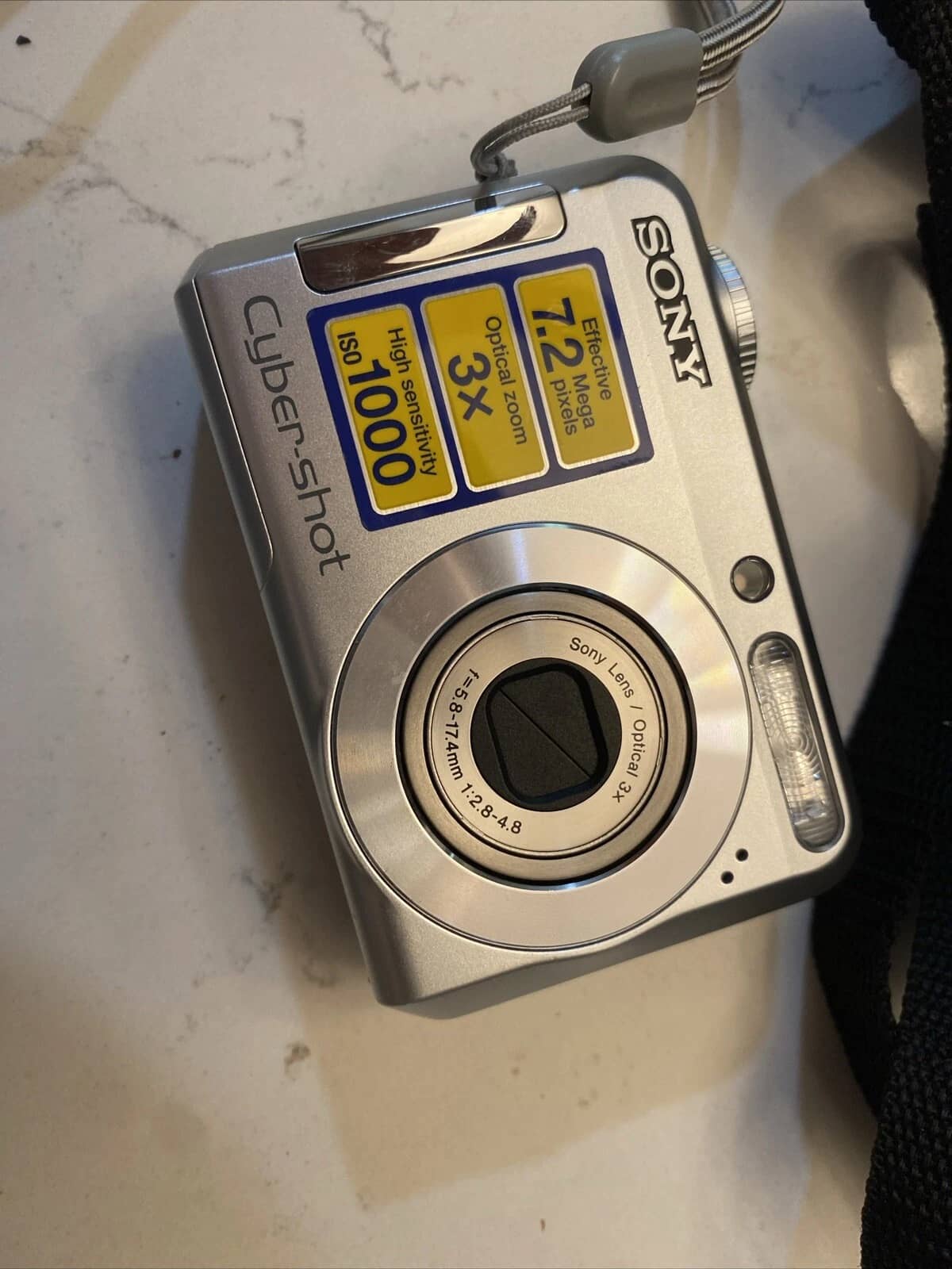 Sony Cyber-shot DSC-S650 Digital Cameras Silver New Body Only