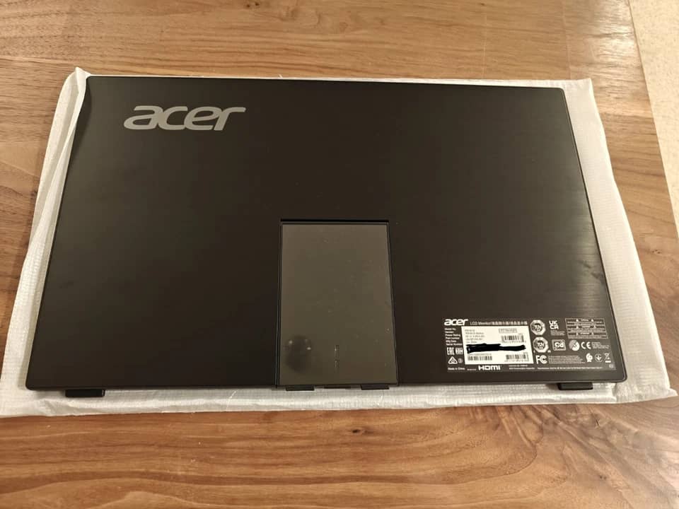Acer PM181Q Monitors