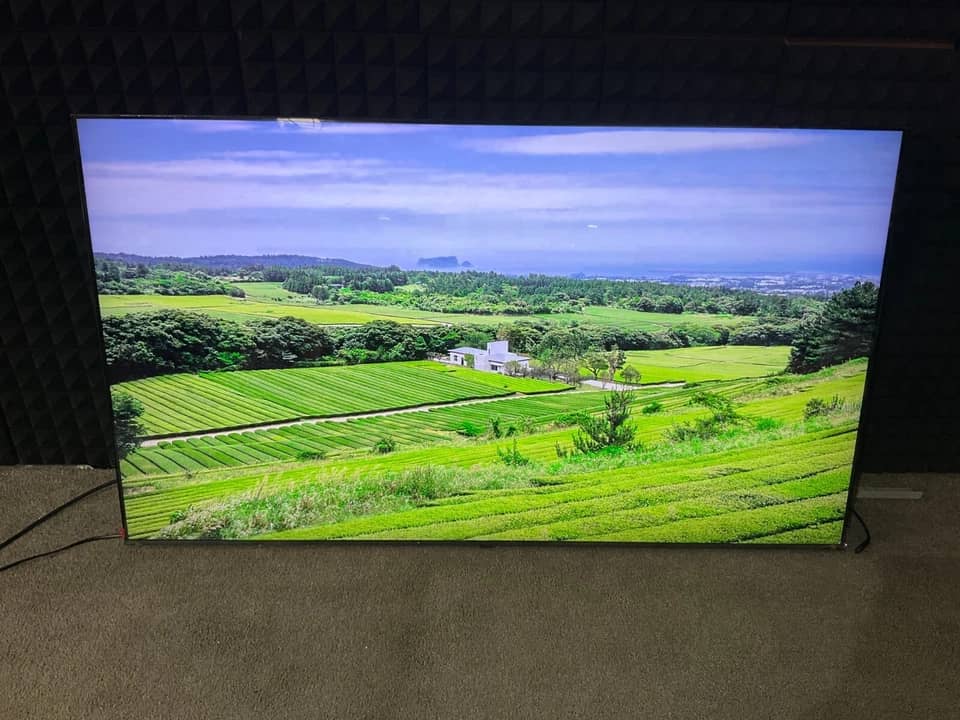 Samsung Q80D TVs