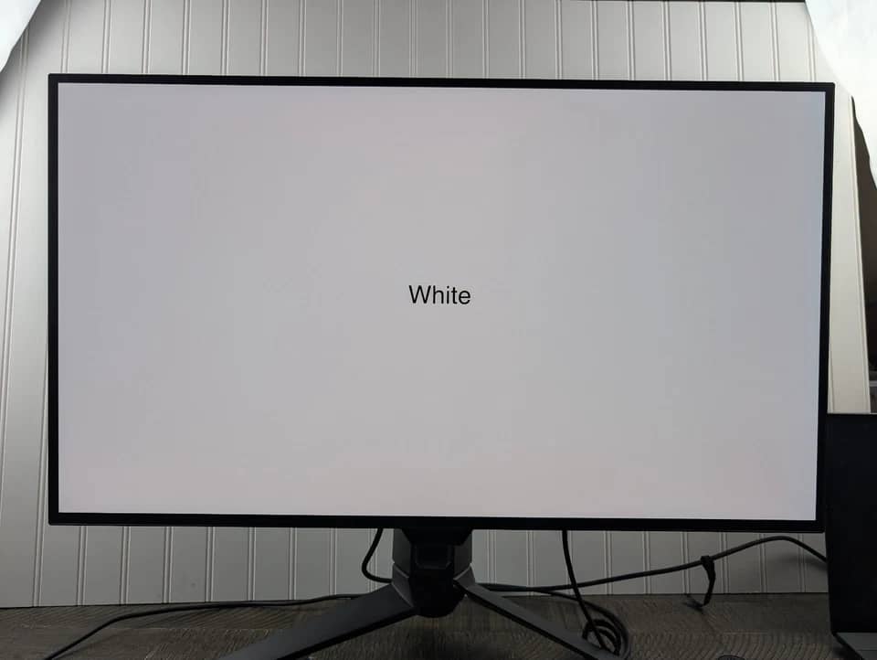 ASUS PG32UCDP Monitors