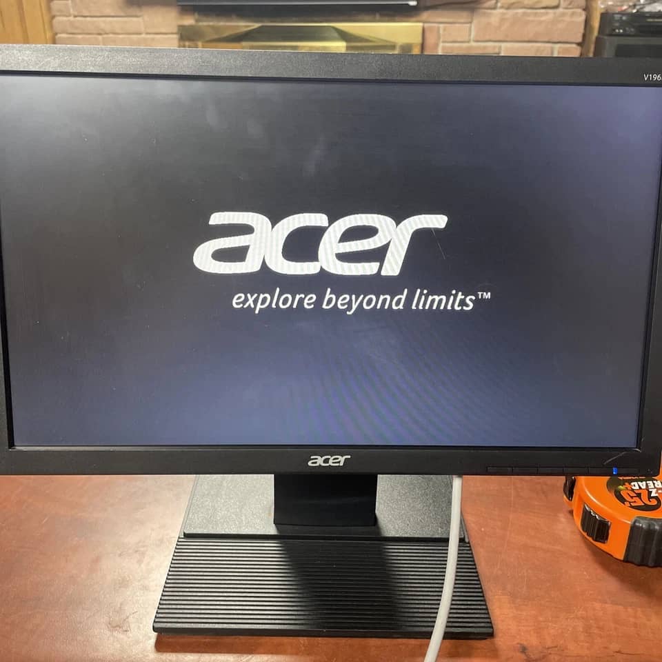 Acer V206HQL Monitors