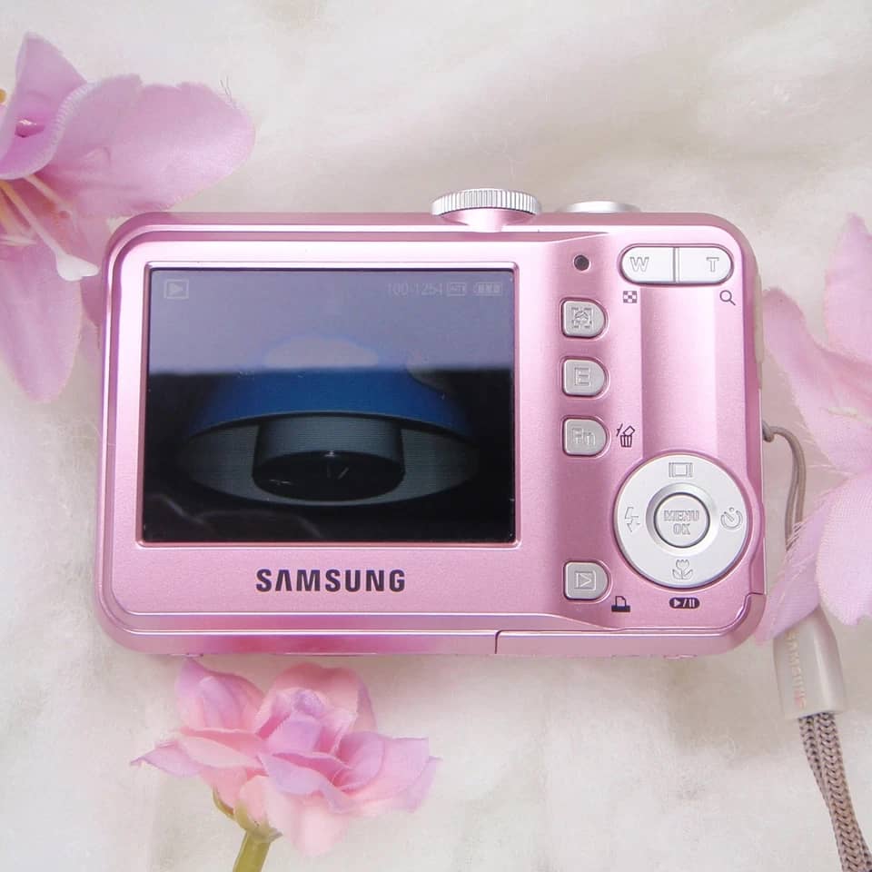 Samsung S760 Digital Cameras Black New Body Only