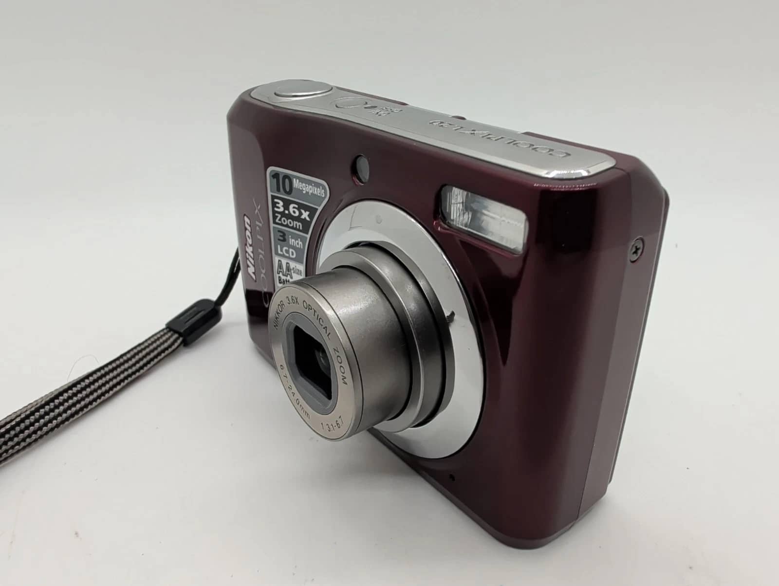 Nikon COOLPIX L20 Digital Cameras Red New Body Only