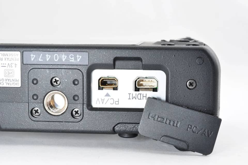 Pentax Q10 Digital Cameras Red New Body Only