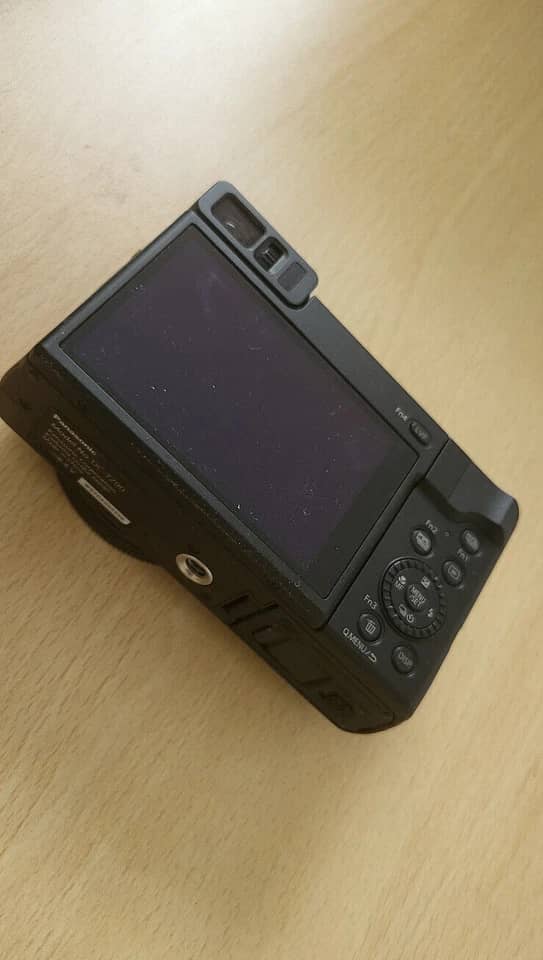 Panasonic Z9 Digital Cameras