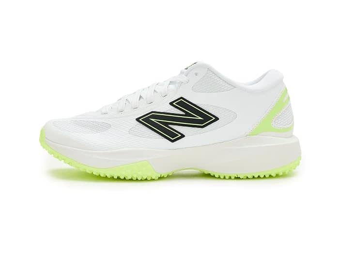 New Balance FreezeLX v5 Sneaker White Full Size Run