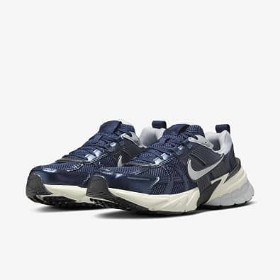 Nike V2K Run Sneaker Black 11 New