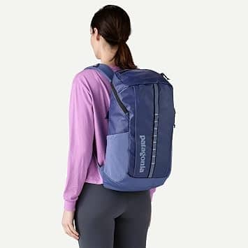 Patagonia Black Hole Pack Women's bags 25L New