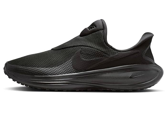 Nike Revolution 8 EasyOn Sneaker Black New