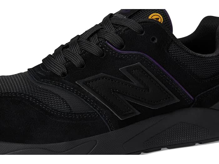 New Balance Elite Lite Sneaker Black Full Size Run