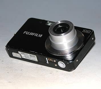 Fujifilm FinePix J20 Digital Cameras Black New Body Only