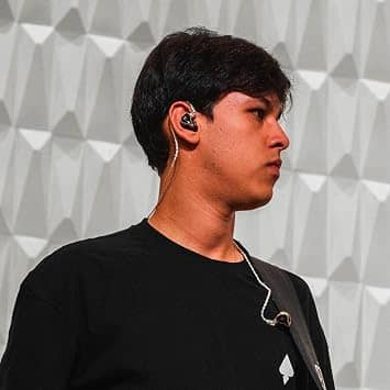 kz ZAS Headphones & Earbuds Black New