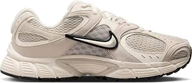 Nike V5 RNR Sneaker Black 7 New