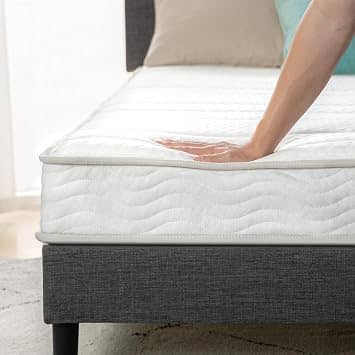 Zinus Foam and Spring Mattress Mattresses New Twin 10"