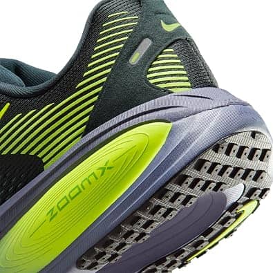Nike Vomero 18 Sneaker Green 8.5 New