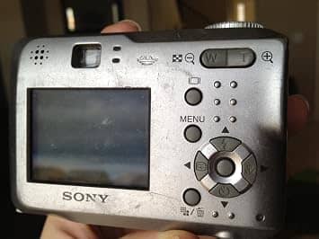 Sony dscs60 Digital Cameras Silver New Body Only