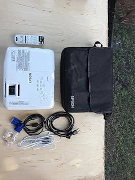 Epson EX3220 Projectors New