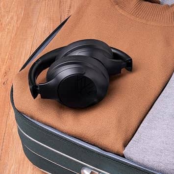 PowerLocus P3 New Headphones & Earbuds Black